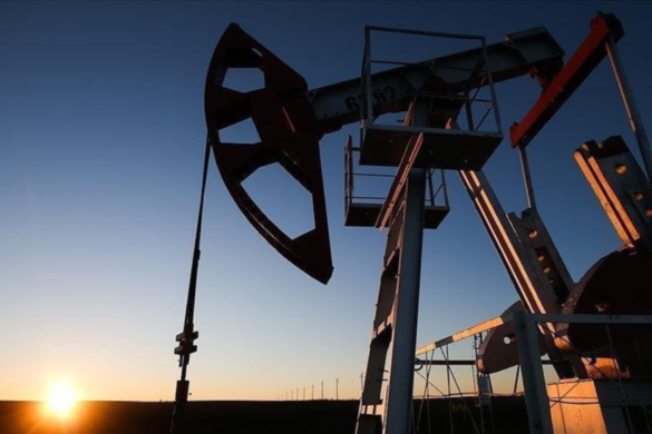 Oil Prices Surge Over $1 Amid Growing Concerns of Escalating Middle East Conflict